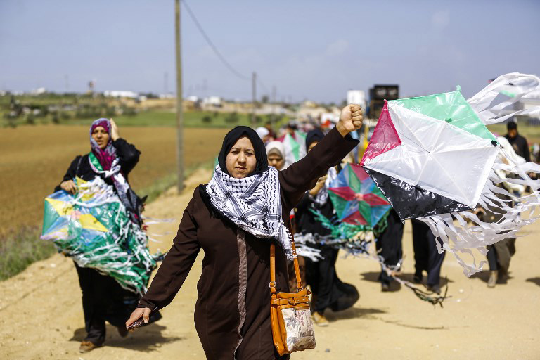 جشن فلسطینیان پس از اعلام آتشبس جشن فلسطینیان پس از اعلام آتشبس