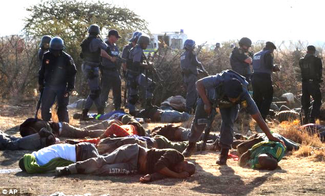 کشتار معدنکاران توسط پولیس افریقای جنوبی