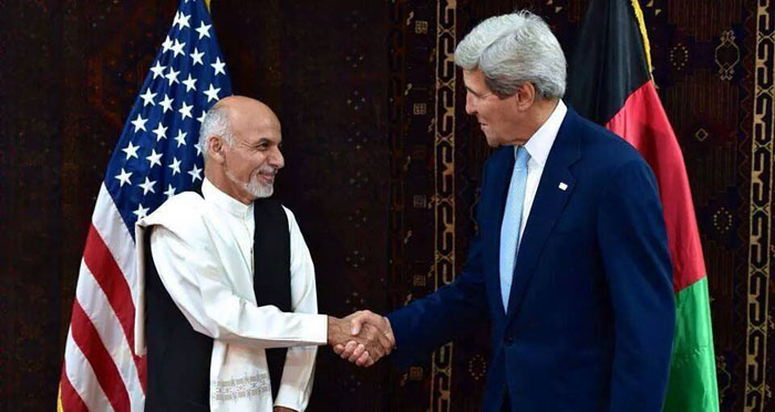 جان کری و اشرف غنی