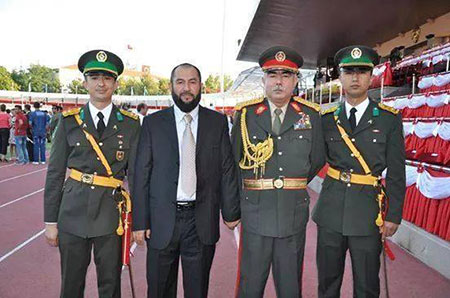 دوستم و پیرم قل دوستم و پیرم قل