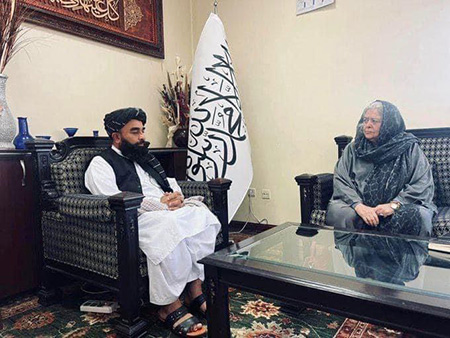 محبوبه سراج و  ذبیح‌الله مجاهد