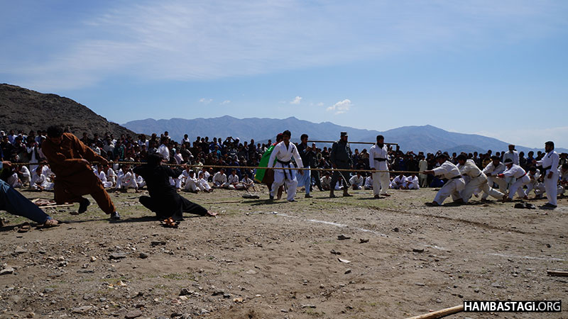 با تجلیل باشکوه نوروز در برابر جهل و وحشت بنیادگرایی بایستیم! با تجلیل باشکوه نوروز در برابر جهل و وحشت بنیادگرایی بایستیم!