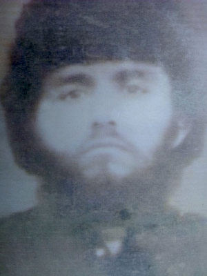 چوین، یاور مردم تخار که با توطئه بنیادگرایان کشته شد