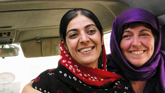 خانم کرستینا کتفیستا و خانم سیلی غفار خانم کرستینا کتفیستا و خانم سیلی غفار