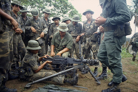 سربازان اشغالگر امریکایی در السلوادور
