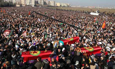 مراسم به خاک سپاری سکینه جانسز، فیدان دوغان و لیلا شیلمز