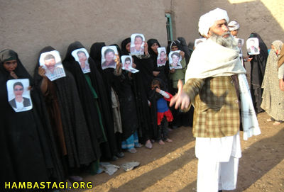فامیلهای قربانیان