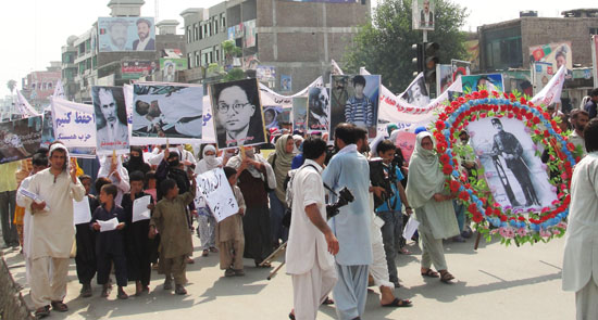 تظاهرات استقلال خواهی حزب همبستگی افغانستان در شهر جلال آباد